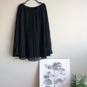 Club Monaco - chifon maxi skirt